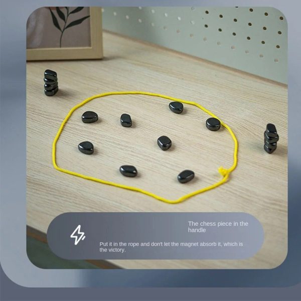 18-Piece Magnetic Chess Game: Entertaining Tabletop Magnet Game Set with Strings and Stones, Enhances Logical Thinking