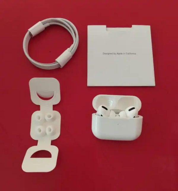 Wireless Headset: Airpods Pro (2nd Generation) - Made in China