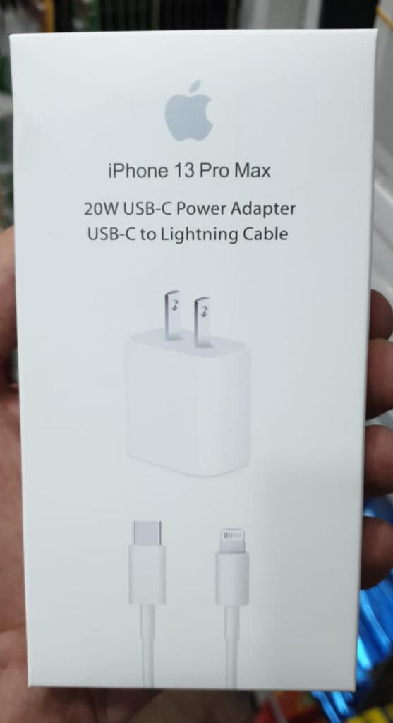 Apple 12/13/14 Pro Max 20W Fast USB-C Power Adapter