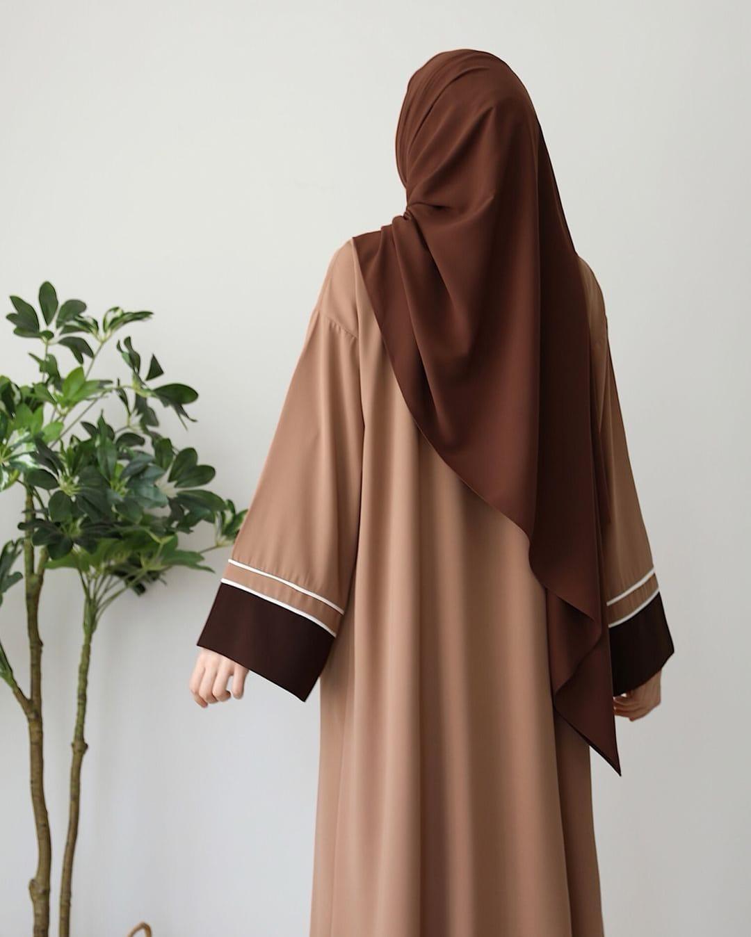 Crown Abaya With Stoller - Buy N' Buzz